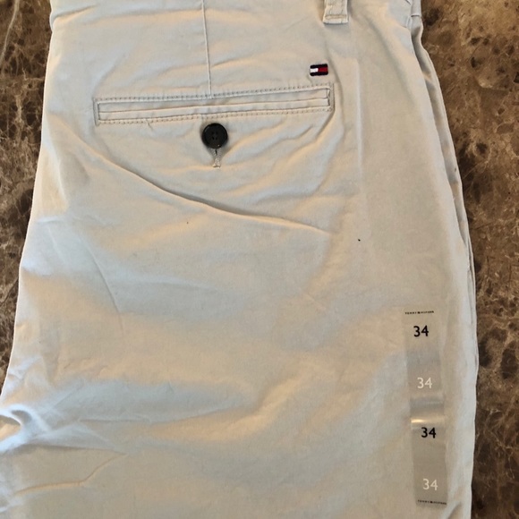 NWT Tommy Hilfiger Shorts! - Picture 2 of 4